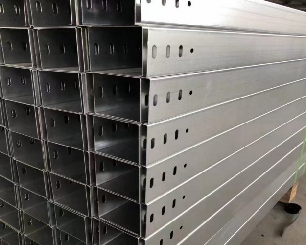 鋅鋁鎂橋架